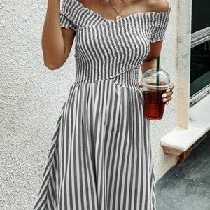 NWT/ Fashion Short Sleeve Stripe Dress